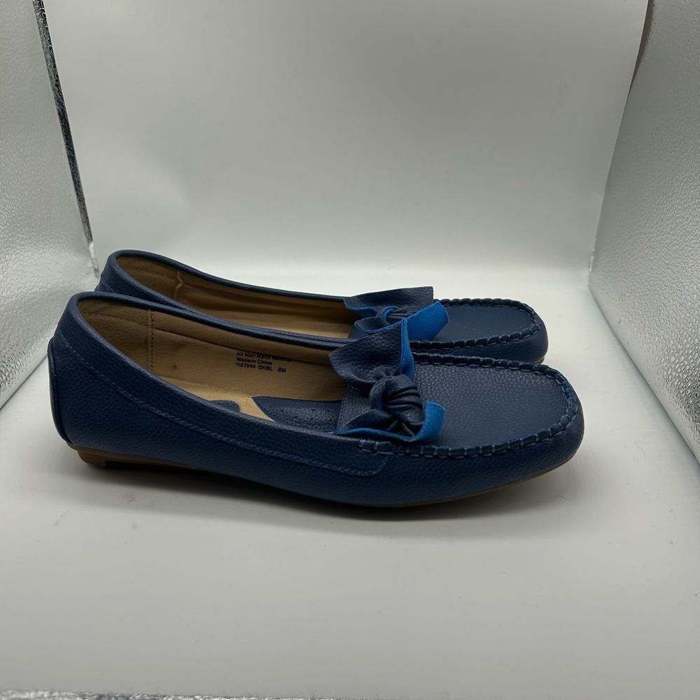 Chadwicks of Boston Blue Faux Leather Bow Moccasins Size 9M